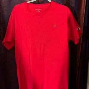 Champion Men's Red T-Shirt